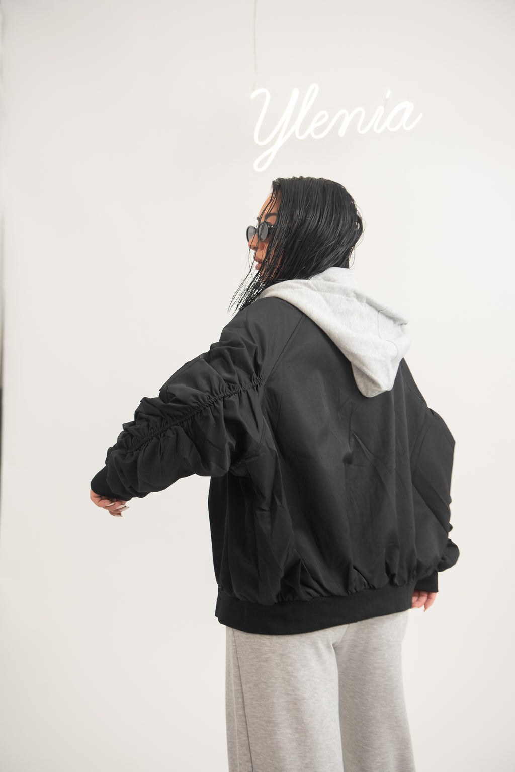 Bomber Noir