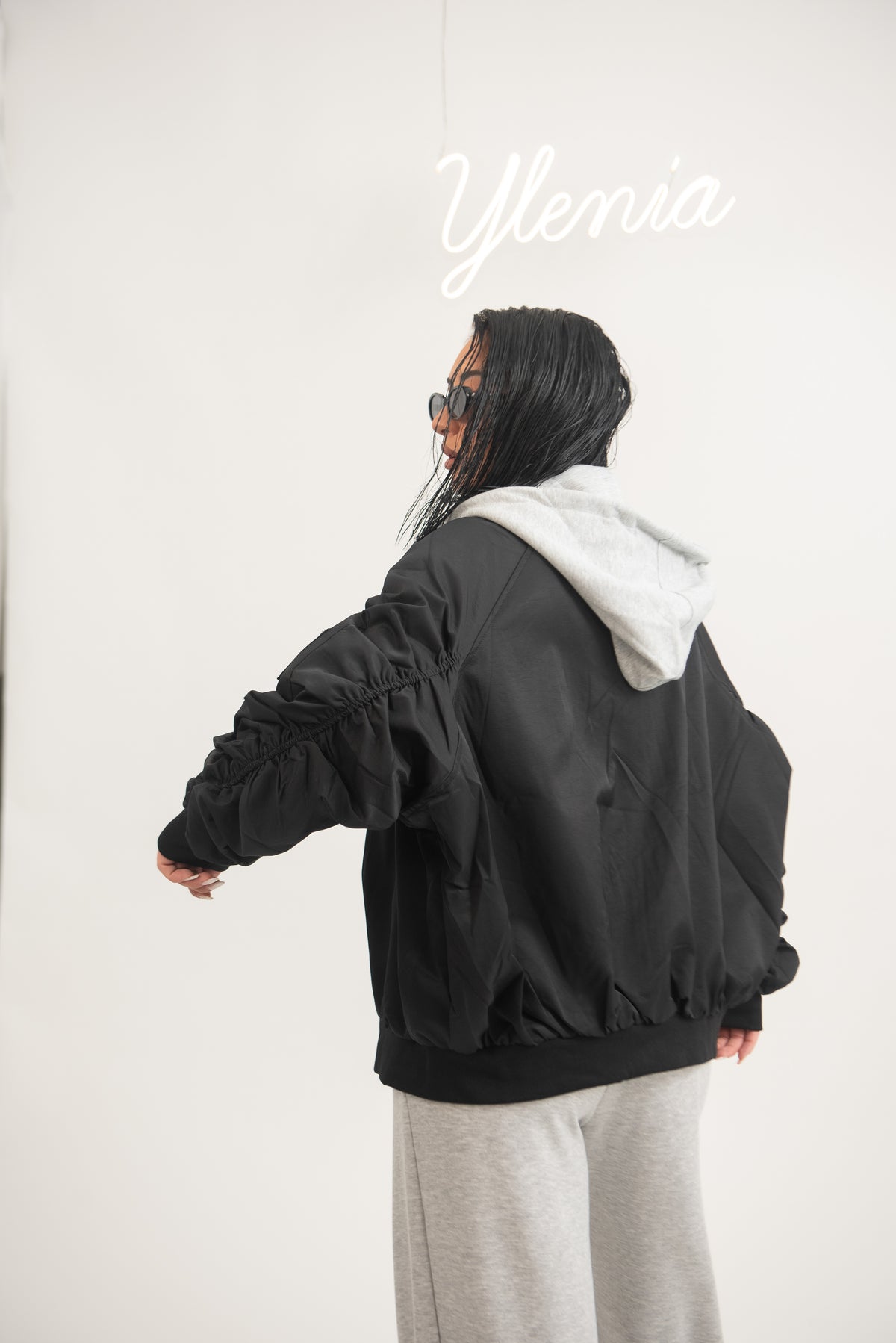 Bomber Noir