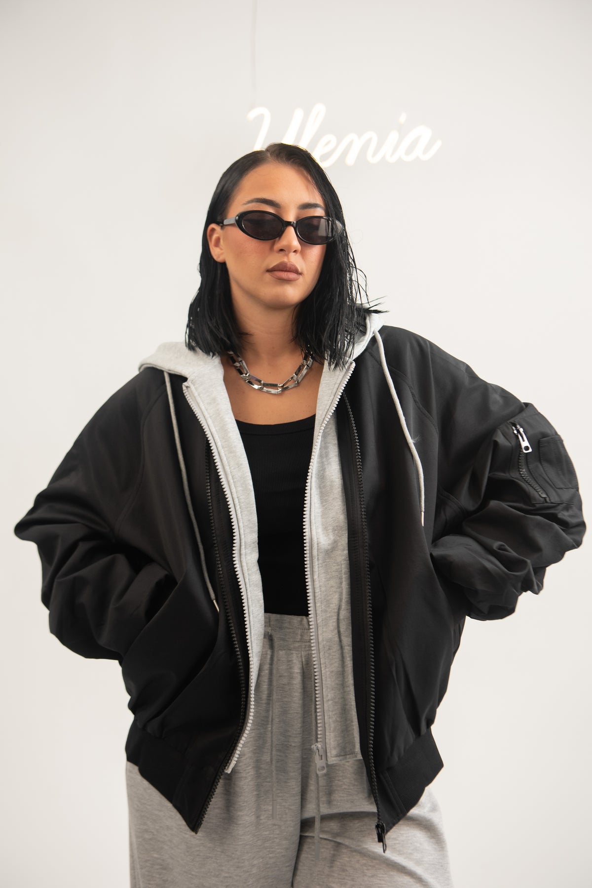 Bomber Noir