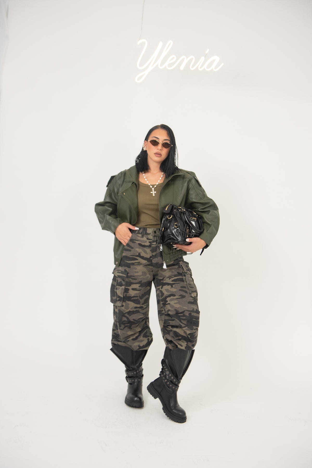 Bomber Ecopelle green